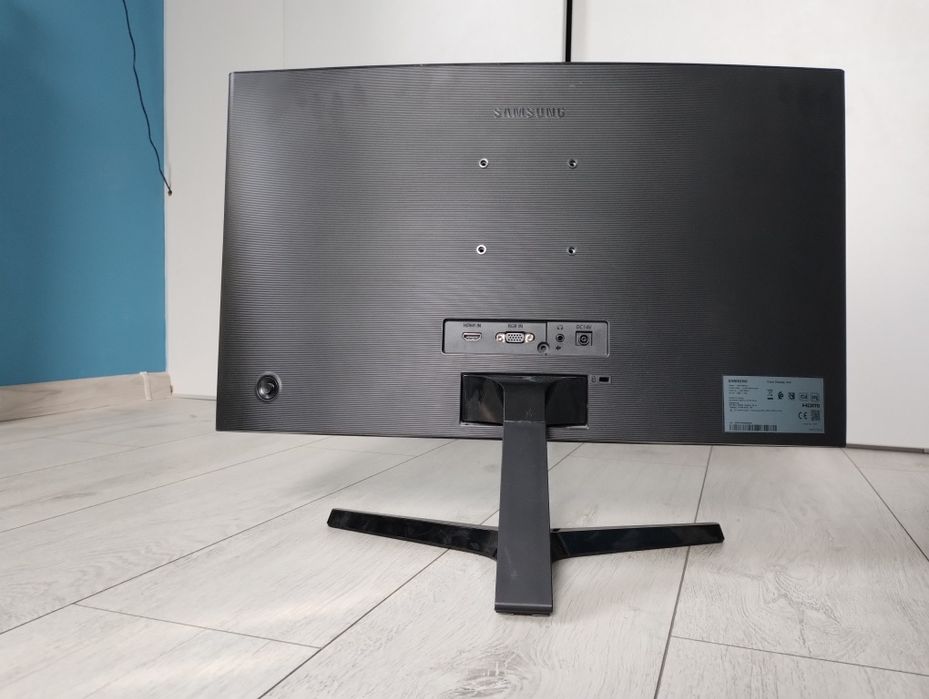 Monitor 60hz Samsung C24F396FHU