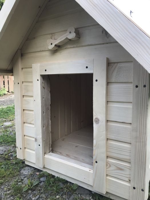 Собача     будка