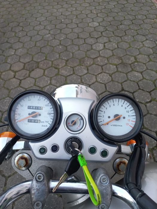 Hyosung gv 125cc