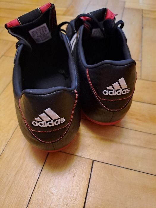 Продам футбольні бутси Adidas, оригінал, розмір  46