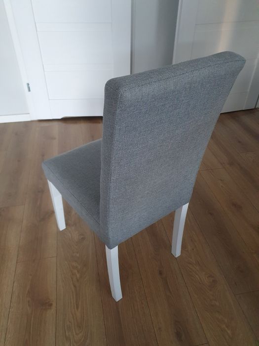 Sprzedam krzesła 4szt.