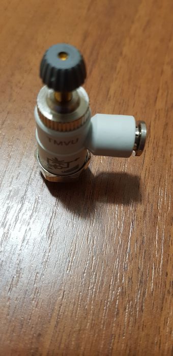 Пневмодросель Camozzi TMVU  під трубку 6мм