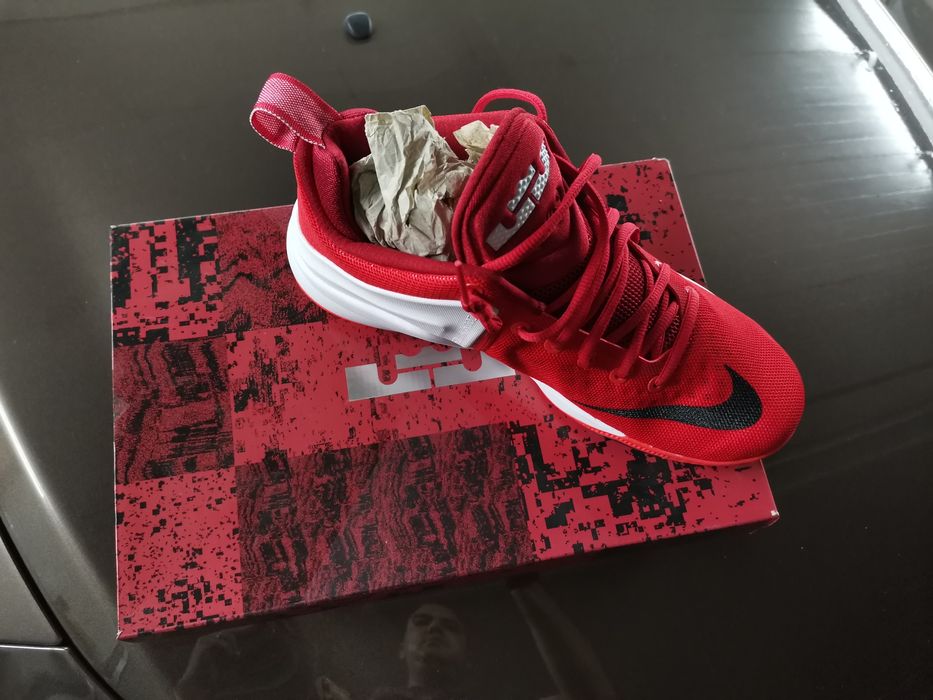 Sapatilhas Nike Zoom Witness - NOVAS