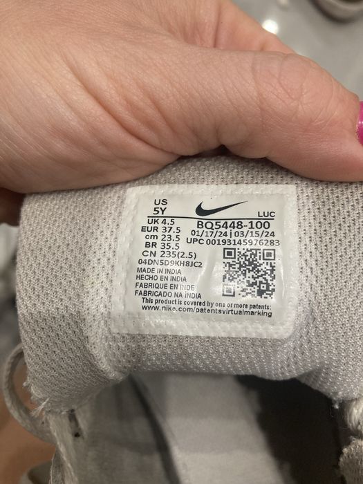 Buty sportowe Nike rozm.37,5