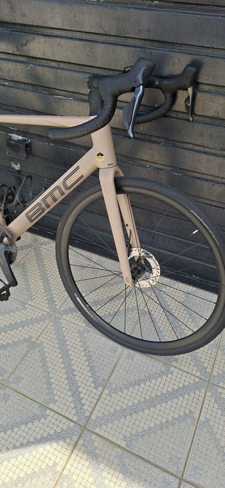 BMC Roadmachine ONE Ultegra Di2 2x12 snd blk 2026 – Como Nova