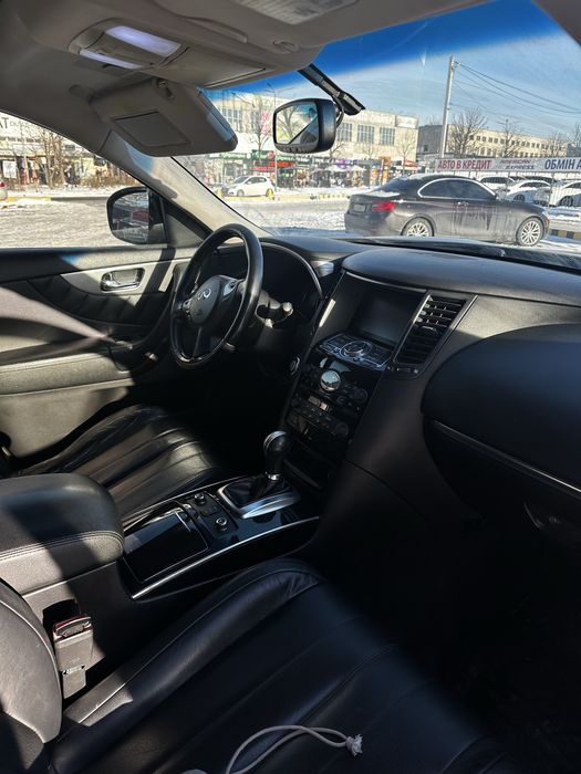 Infiniti FX 37 2013 3.7 AWD