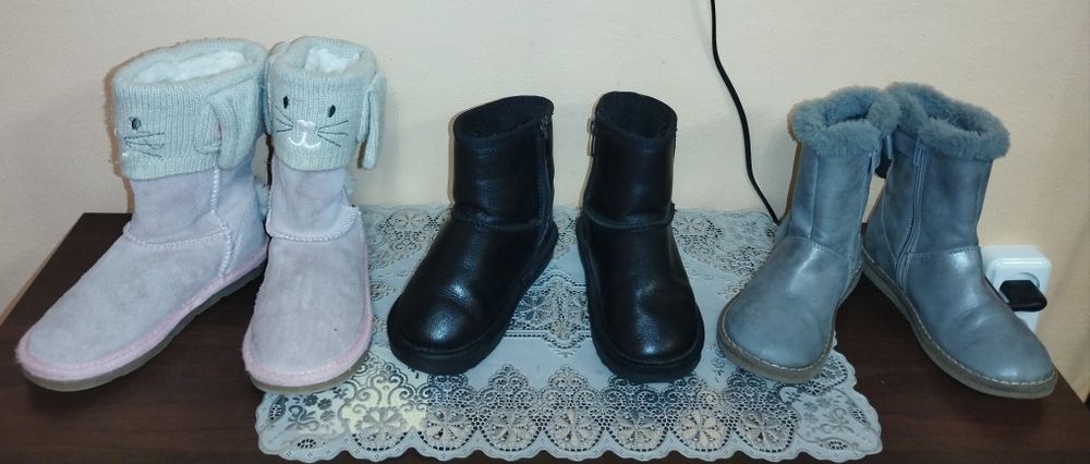 Зимові чобітки Kavat, уги Next, гумові чобітки Demar на дівчинку.