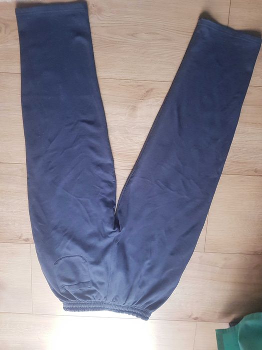LEISUREWEAR spodnie  granatowe dresowe L