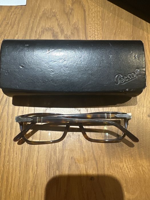 Męskie oprawki Persol używane