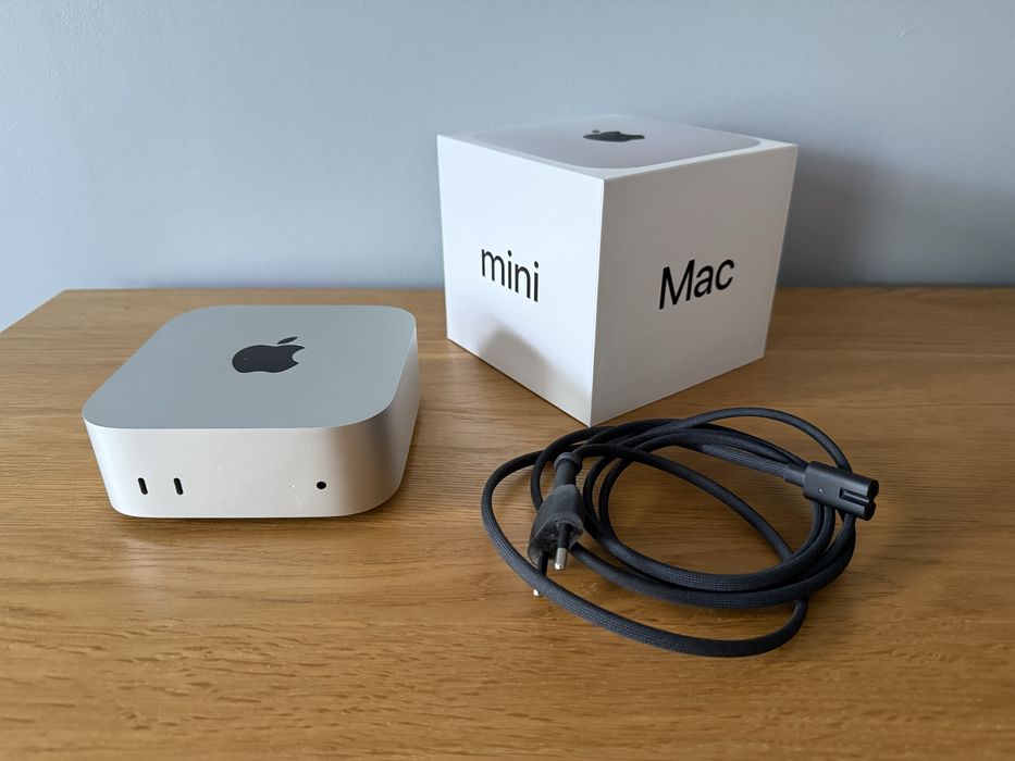 Komputer Apple Mac Mini M4 Pro 24/512gb + Hub Satechi