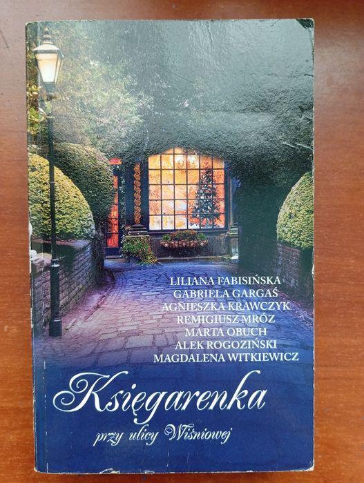 Księgarenka przy ulicy Wiśniowej