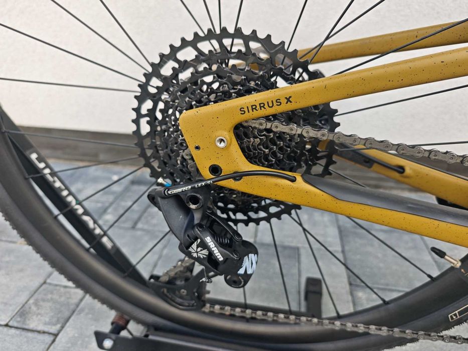 Specialized Sirrus X Sram NX Future Shock M Karbon Fitness
