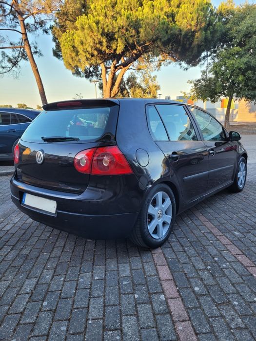 Volkswagen Golf V 1.4 gasolina