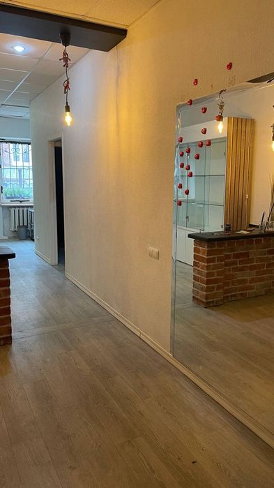 Оренда окремої будівлі у центрі міста вул. Гоголя