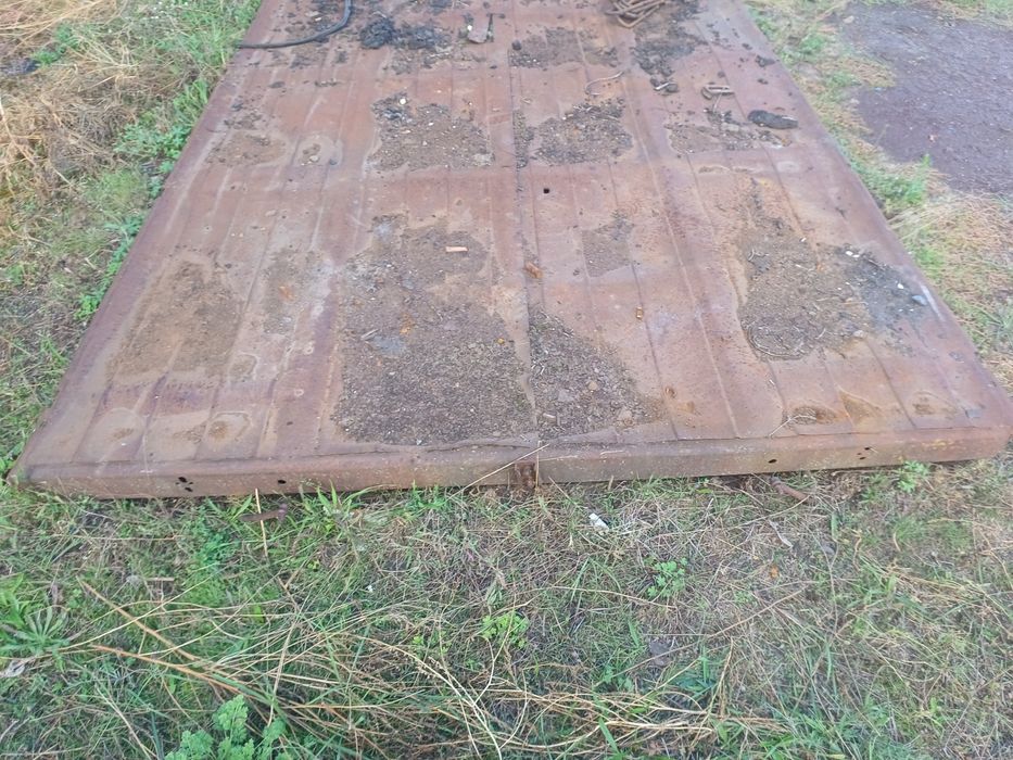 Продам раму і 2 платформи 2ПТС-4