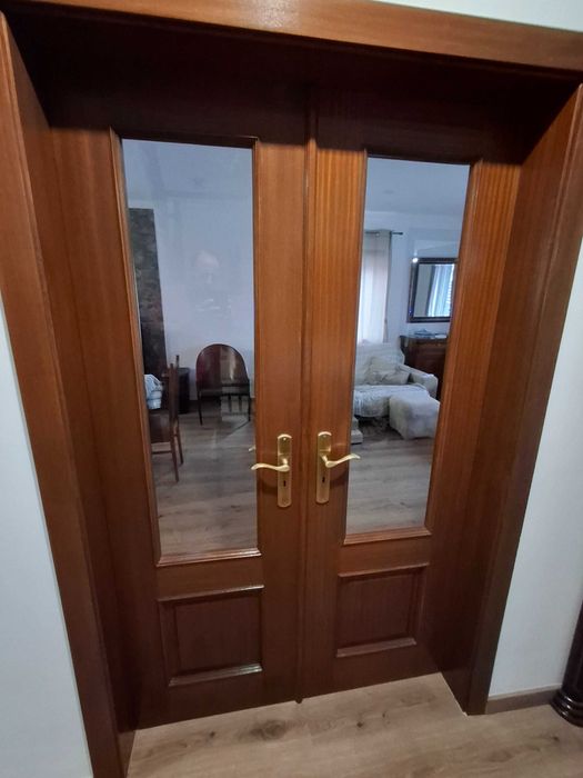 porta interior de sala dupla