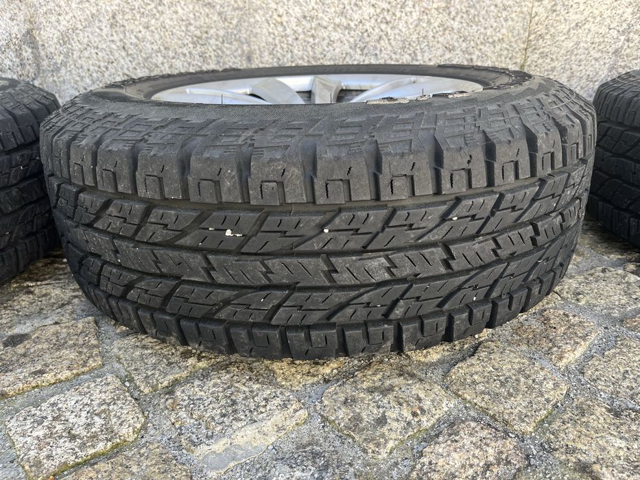 Jantes liga leve VW + pneus