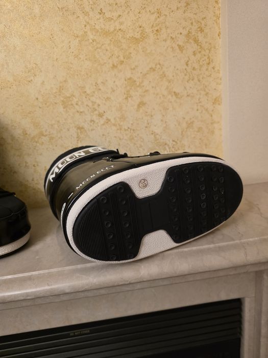 Жіночі  Moon Boot (в розмірах)