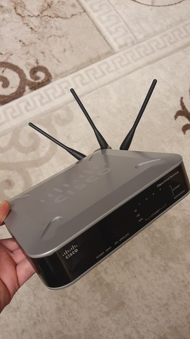 Маршрутизатор - Роутер Cisco SB WRVS4400N-V2