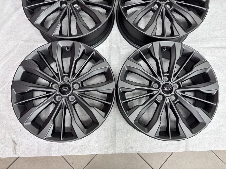 NOWE oryginalne felgi Ford Puma 5x108 7Jx18 ET47,5 Focus Mondeo Kuga Connect Tourneo B-max C-max