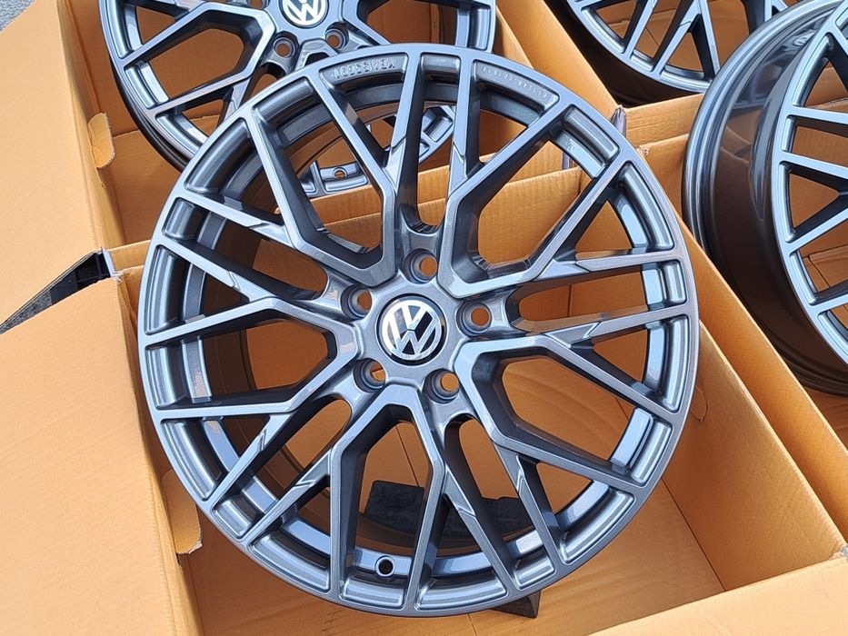 ALUFELGI VW 17 5x112 Turan Passat Golf Jetta Scirocco Caddy CA20 HG