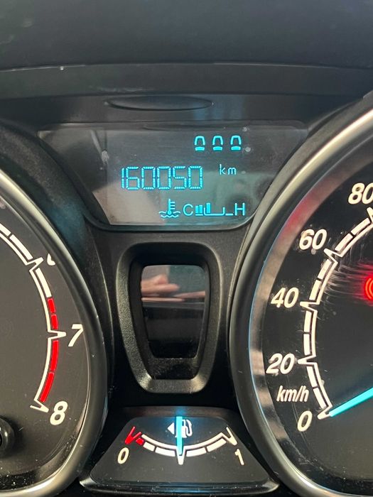 Ford Tourneo Courier 1.5 TDCi Titanium