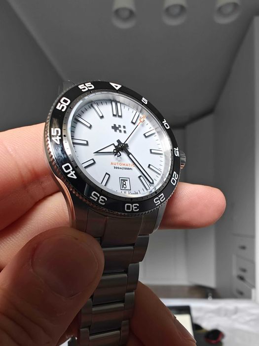 Christopher Ward Trident Pro 300 (38mm)