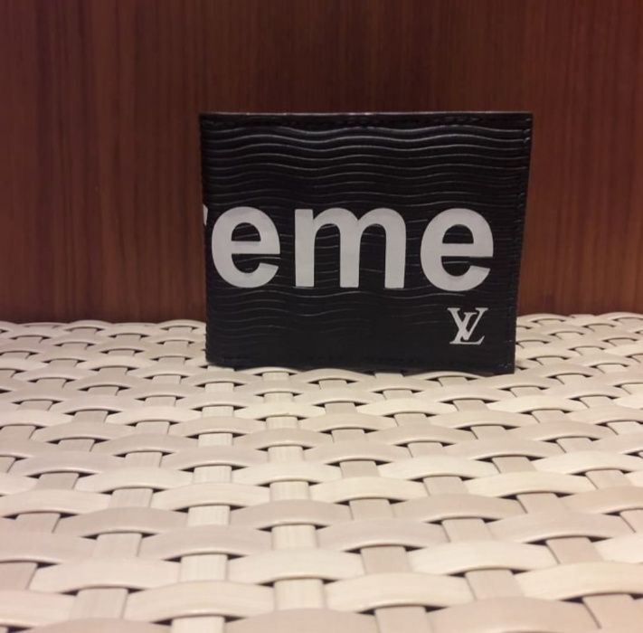 Carteira "Supreme" da Louis vuitton