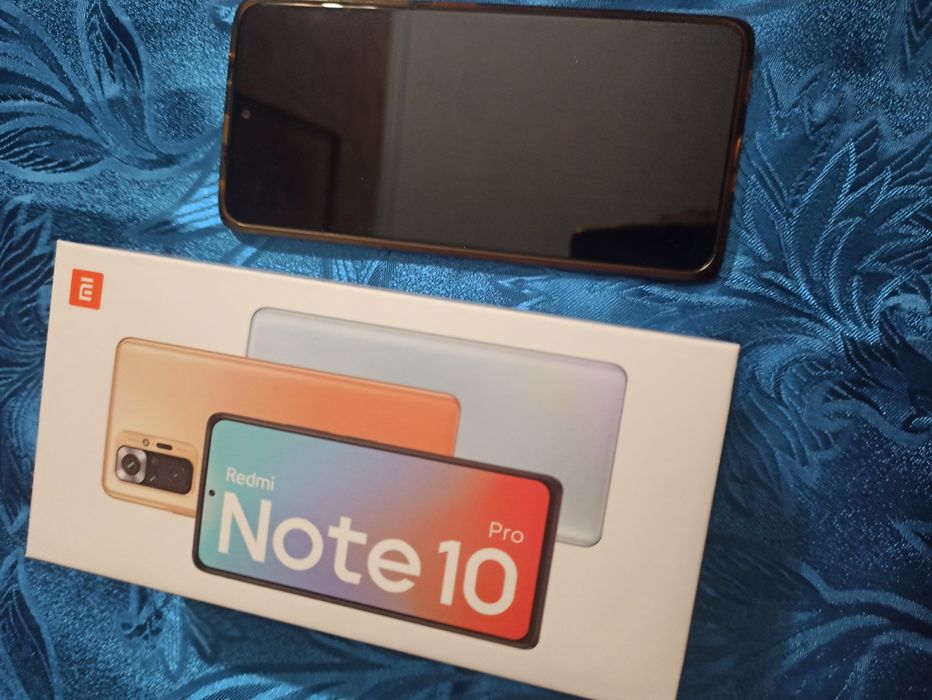 Мобильный телефон Xiaomi Redmi Note 10 Pro 6/128GB Bronze,идеал.
