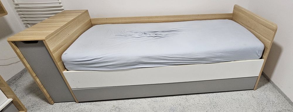 Komplet mebli dla studenta