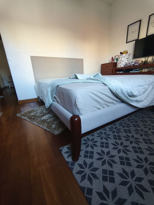 cama 1,40x1,90m madeira