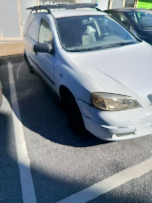 Carrinha Opel a gasóleo