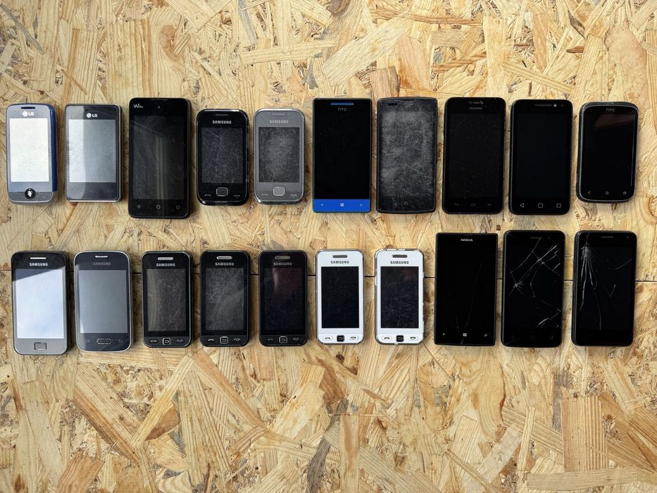Мобільні телефони LG,Samsung,Nokia,HTC робочі та на запчастини не дорого