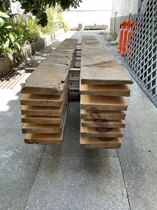 Madeira casquinha serrada