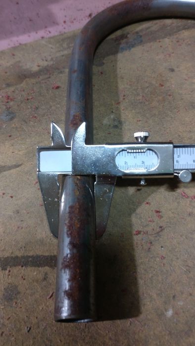 Curva para banco Café Racer / Scrambler / Bobber