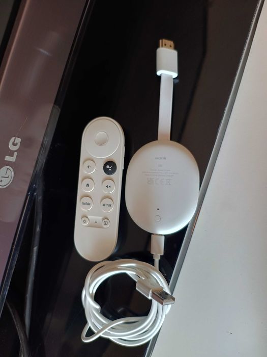Google Chromecast 4.0 HD w idealnym stanie