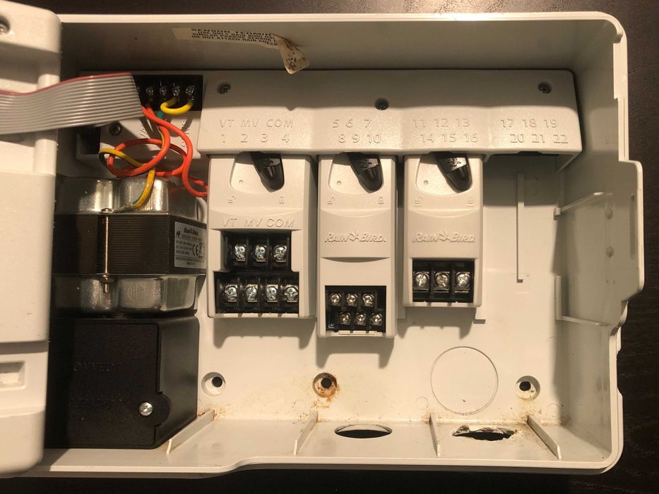 Controlador Rega Rain Bird ESP-Me 10 zonas