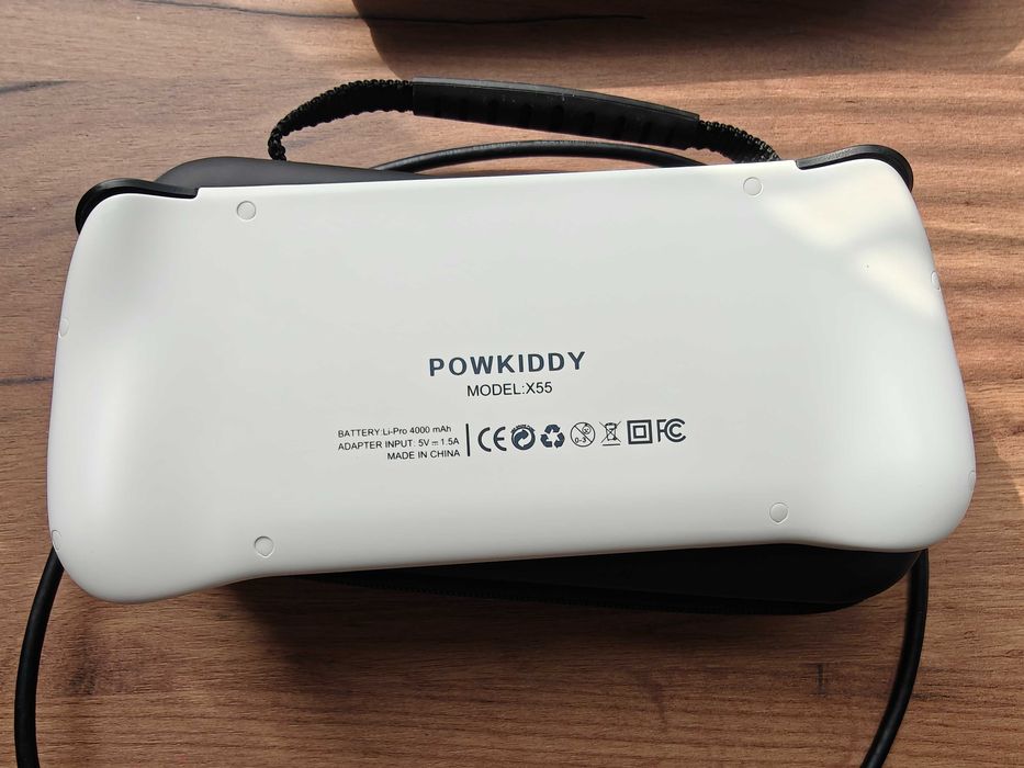 Портативна приставка ретро Powkiddy X55 2Гб ОЗУ, 5.5 HD IPS, Wi-Fi