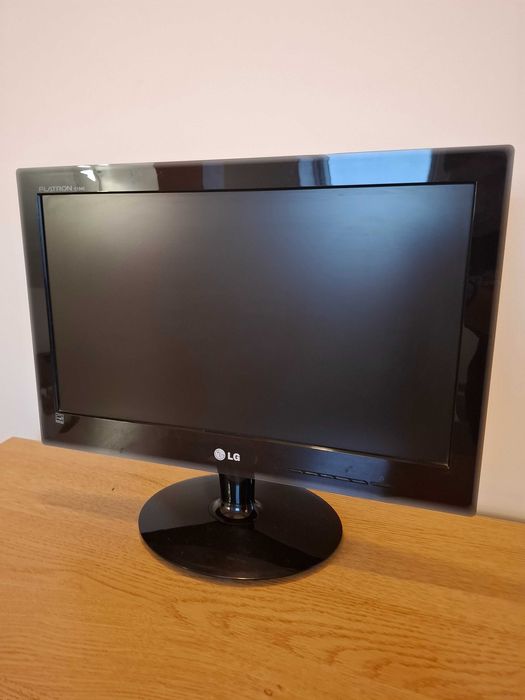 Monitor LG 19'' FLATRONE E1940S-PN 1366 x 768, matryca TN