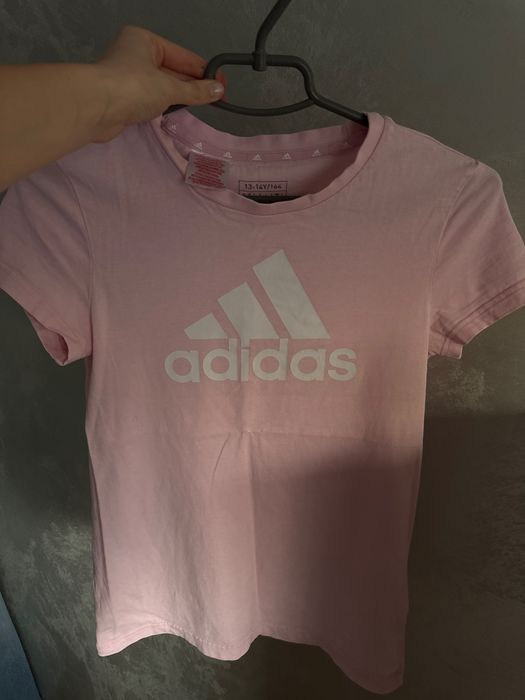 рожева футболка adidas з нових колекцій розмір хс-с