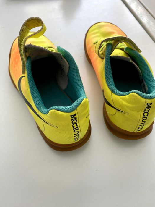 Chuteiras de futebol CRIANÇA NIKE T 31