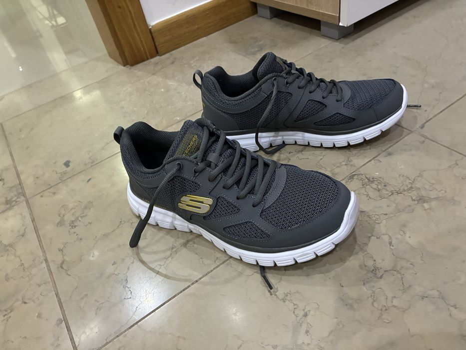 Sapatilhas Skechers Cinzentas (Tam. 43) – Como Novas!
