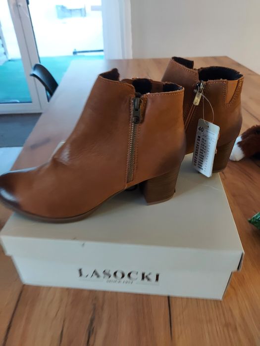 Botki firmyb Lasocki