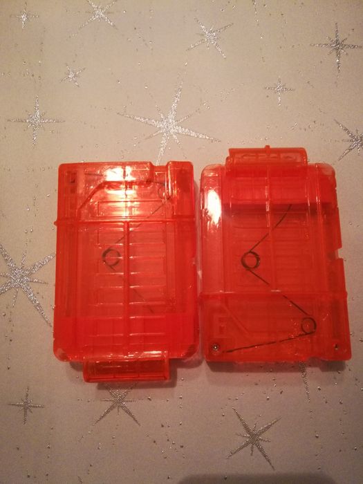 Pistolet - wyrzutnia.