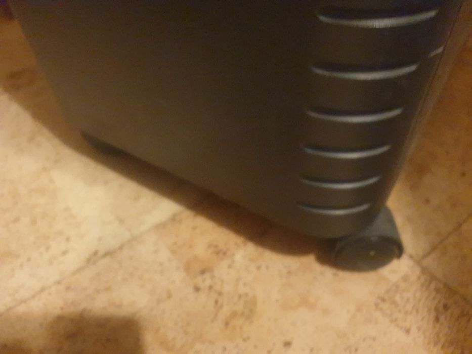 Duża Niszczarka Alligator 815 CV Plus do dokumentów kart i CD