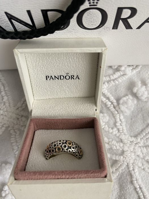 Anel da Pandora ouro e Prada