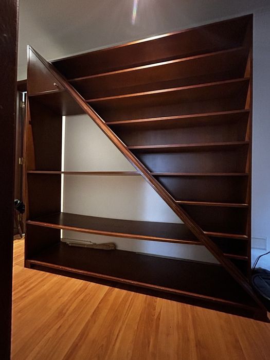 Móvel multifuncional com design único