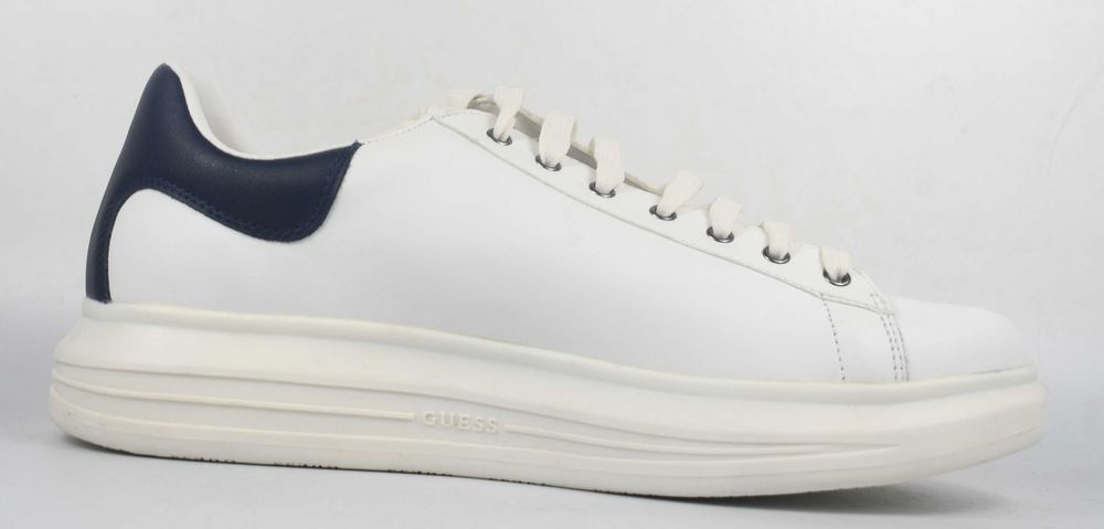 Nowe skórzane trampki Guess roz. 45