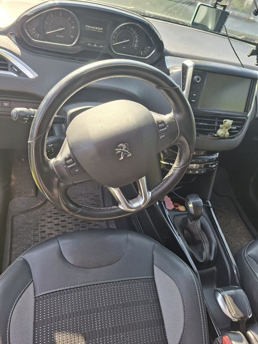 Peugeot 2008 2019 rok