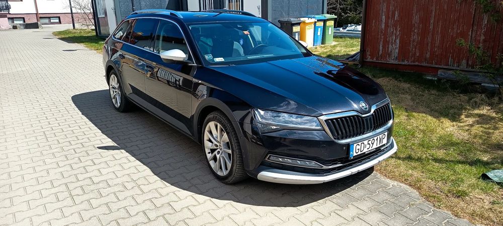 Skoda Superb Skoda Superb 2.0 Scout 4x4 LPG